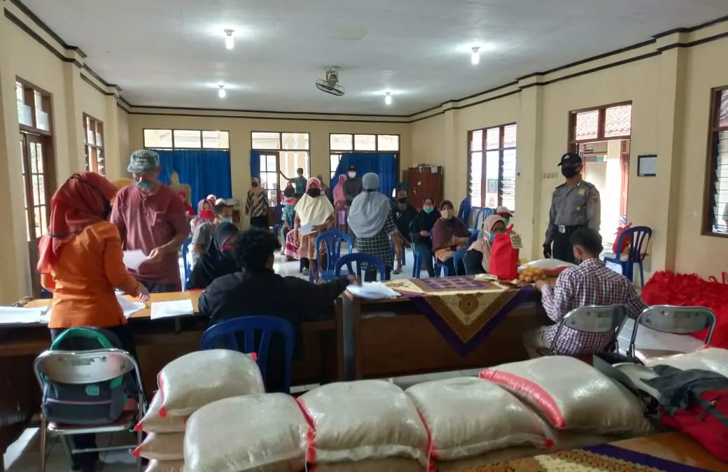 Pembagian BSNT Desa Pangebatan